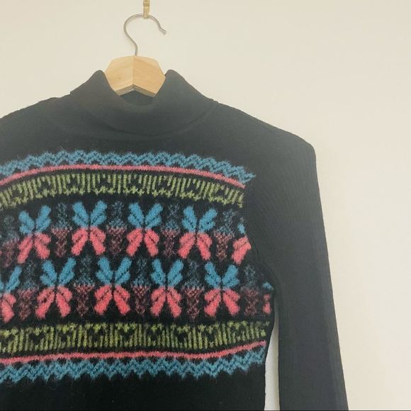 Vintage | "Bien" 90s Nordic Sweater - Picture 2 of 9